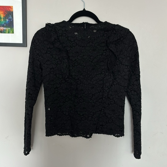 Zara black lace long sleeve top with ruffle details and back zipper size XS - Picture 3 of 3